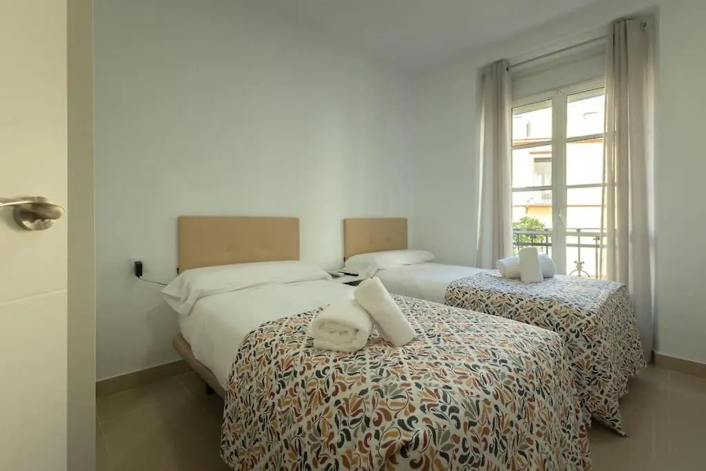 Joaquin Costa Alameda Central By Valcambre Seville Apartment